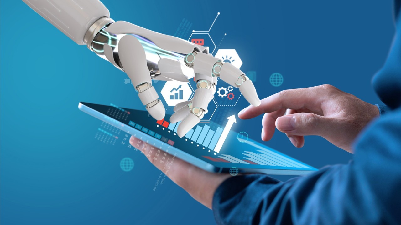 Harnessing AI for Effective Digital Marketing Strategies